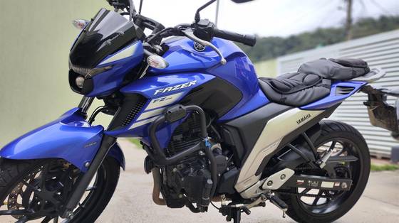YAMAHA FZ25 FAZER ABS 